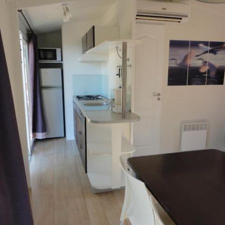 mobil home 6 personnes Rocbaron Extérieur photo